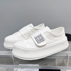 Chanel Low Shoes